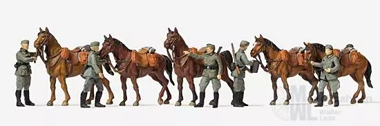 Preiser 16607 - Kavalleristen stehend. Pferde H0 1:87