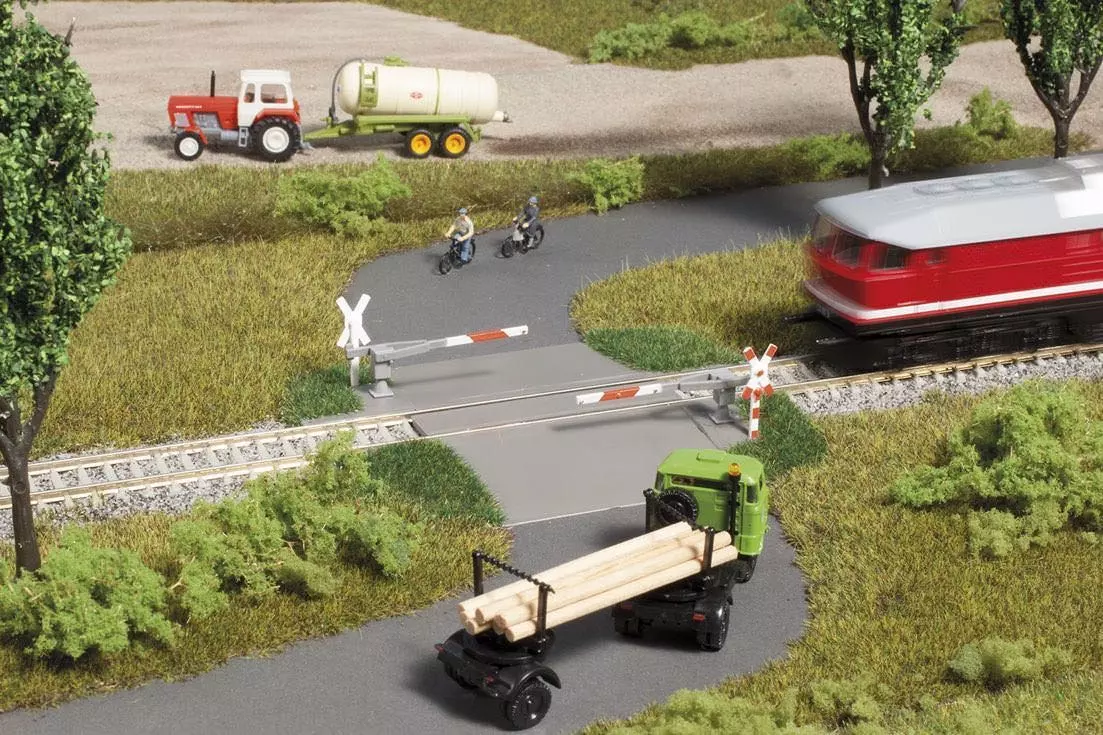 Auhagen 43645 - Bahnübergang - Halbschranke TT 1:120