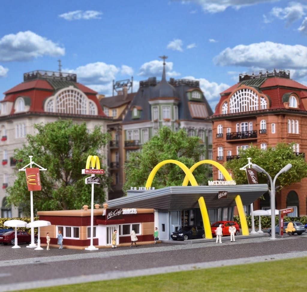 Vollmer 47766 - McDonald´s Schnellrestauran N 1:160
