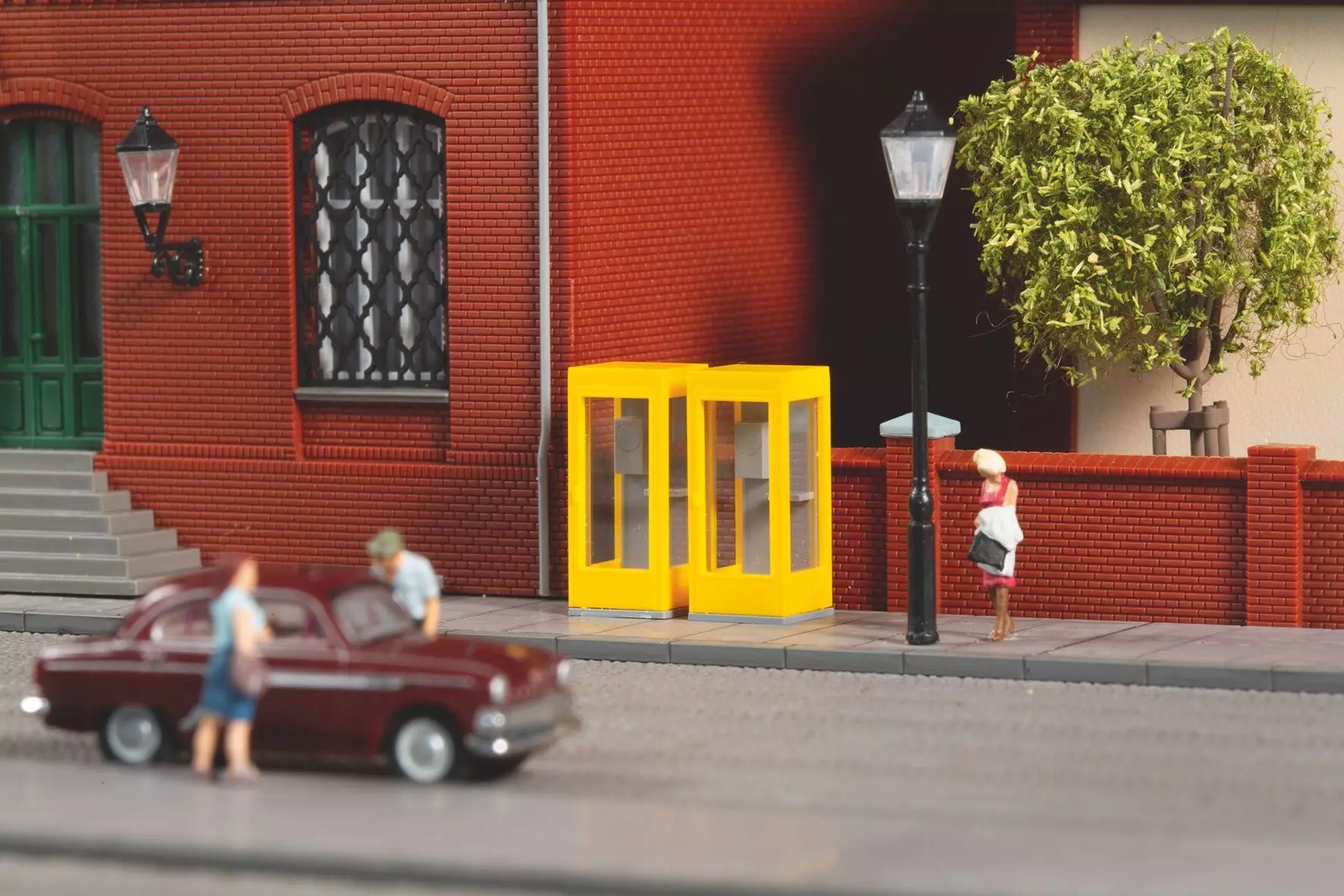 Auhagen 43667 - Telefonzellen und Briefkästen TT 1:120