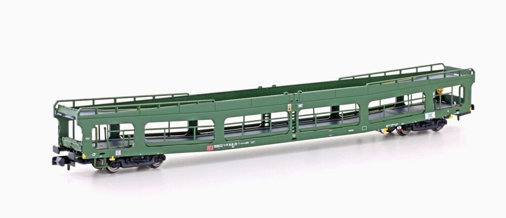 MF.Train 33307 - Autotransportwagen DDm 916 DBAG Ep.V grün 1.Nr. N 1:160