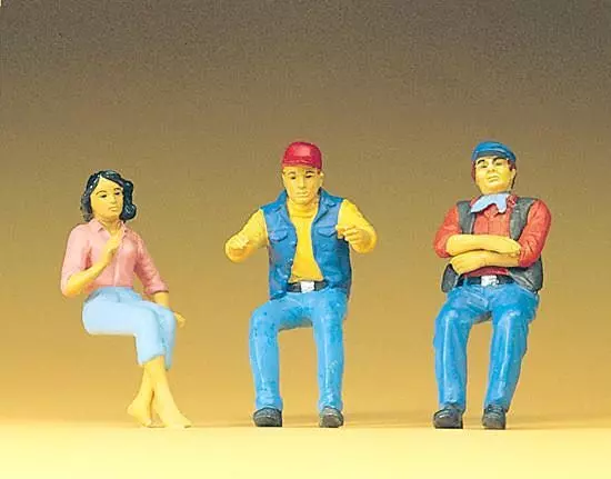 Preiser 57001 - Sitzende Lkw-Fahrer 1:24