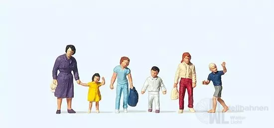 Preiser 14041 - Gehende Frau, Kinder H0 1:87