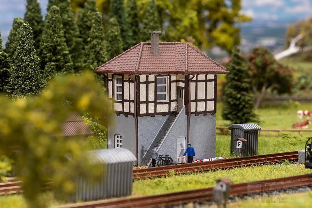 Faller 222239 - Blockstelle mit Streckenaussc N 1:160