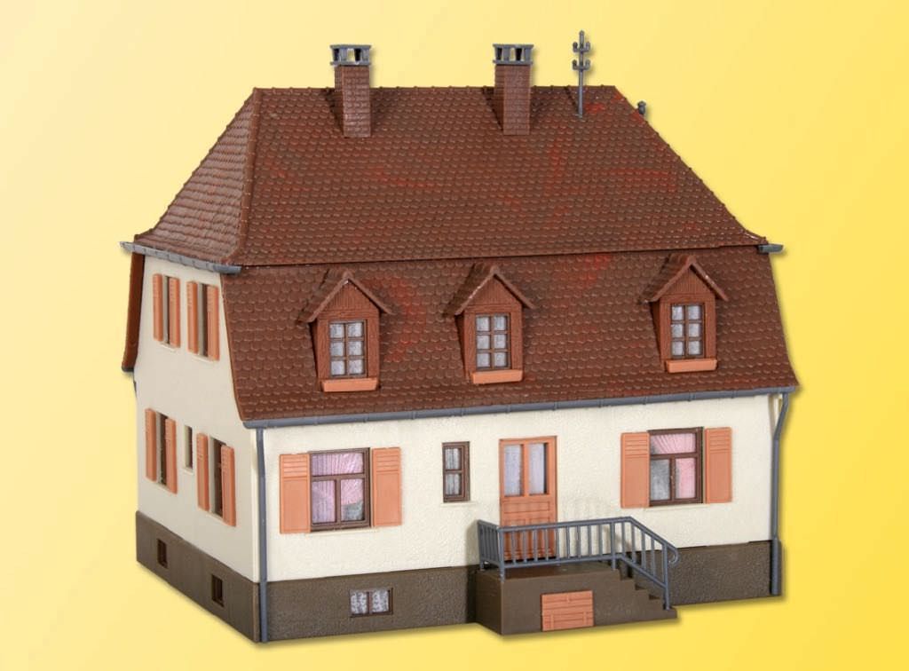 Kibri 38166 - Wohnhaus mit Walmdach H0 1:87