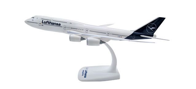 Herpa 611930 - Boeing 747-8 Intercontinental Lufthansa (new colors) 1:250