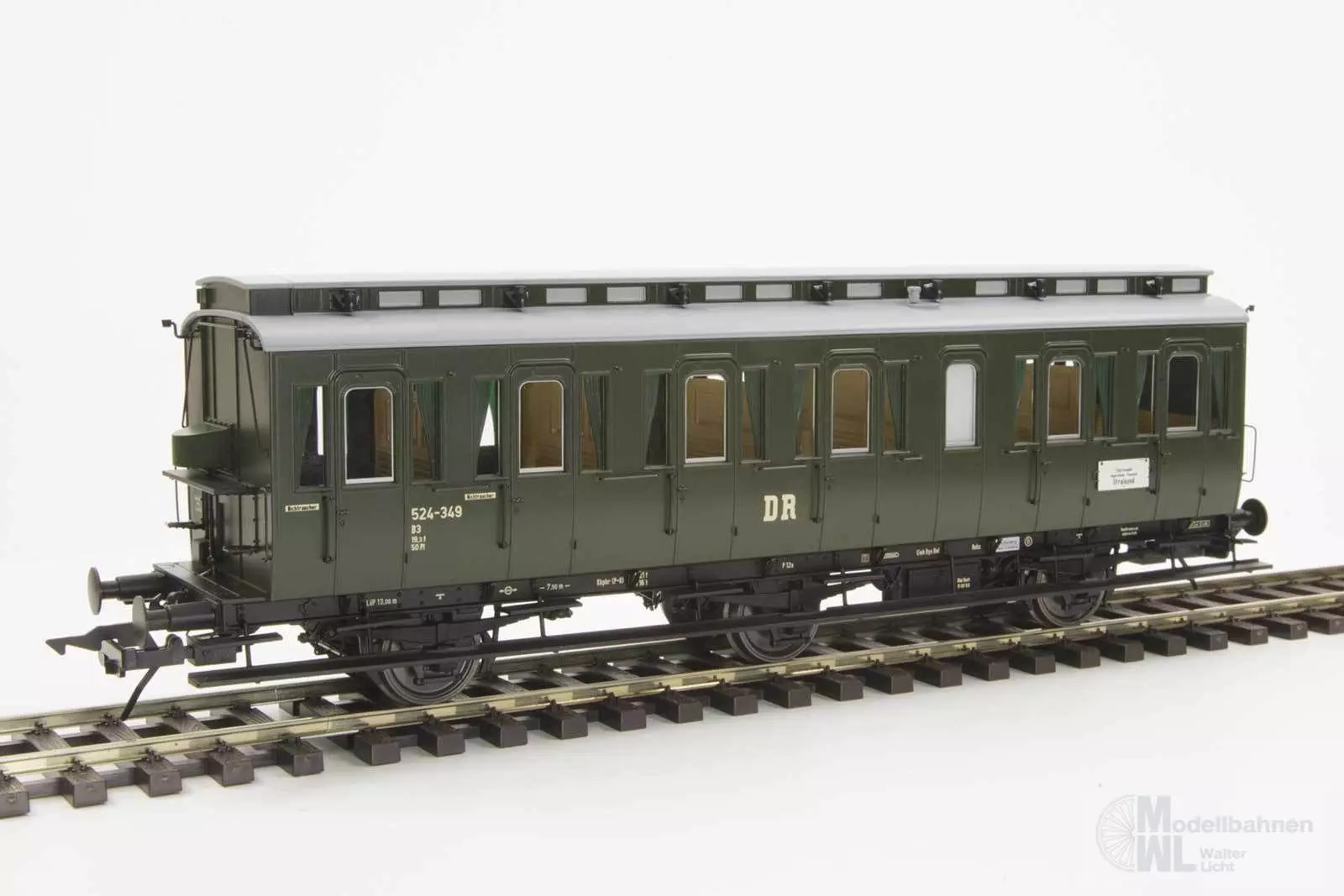 Lenz 41173-02 - Abteilwagen DR Ep.III preuß. Bauart C3 ohne Bremserhaus Spur 0