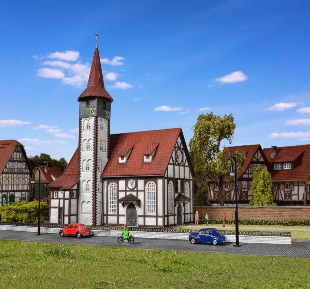 Vollmer 43768 - Fachwerkkirche Altbach H0 1:87