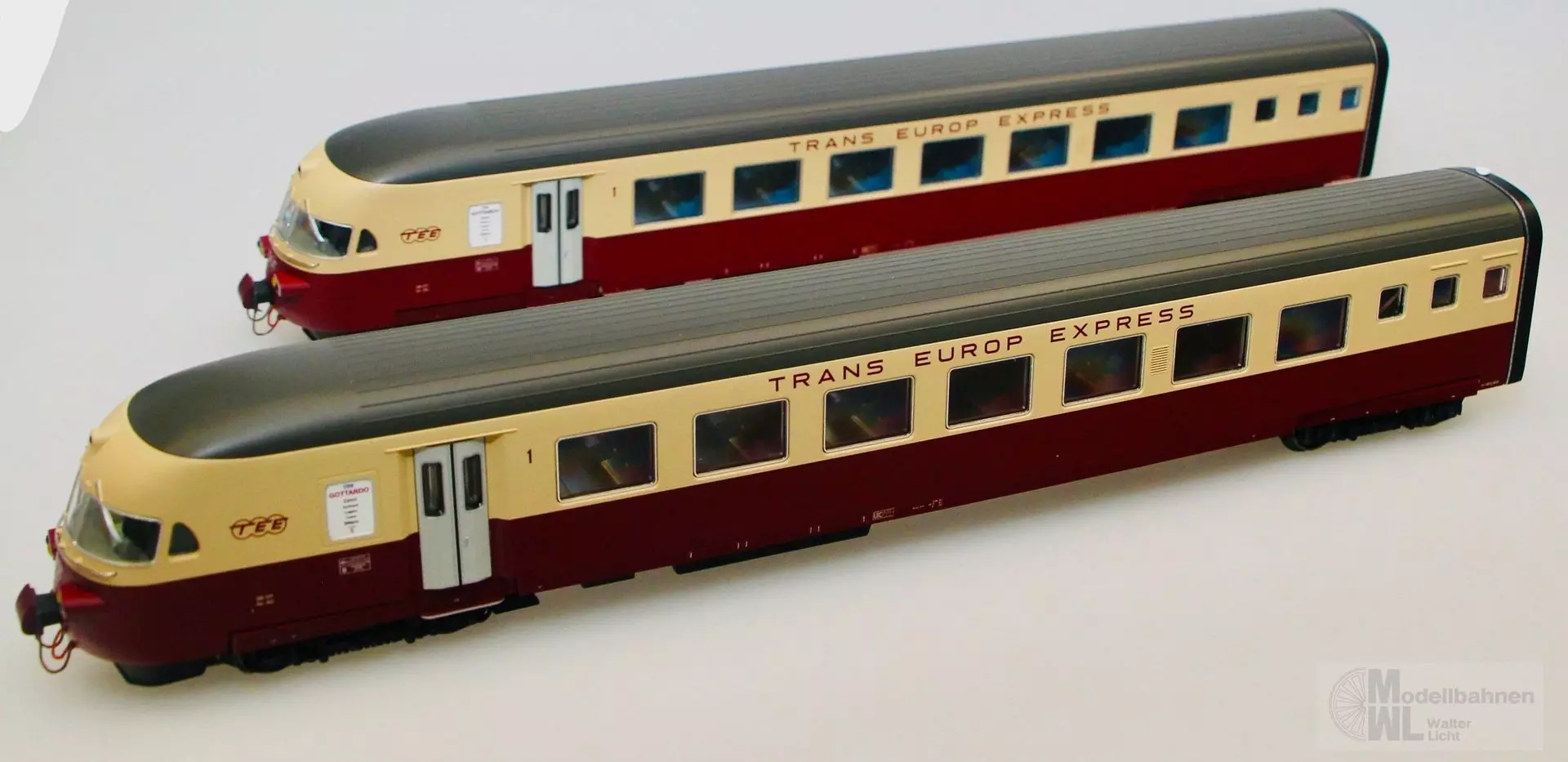 Märklin 39540 - MÄRKLIN - Triebzug Gottardo RAe TEE II SBB H0/WS Sound mfx