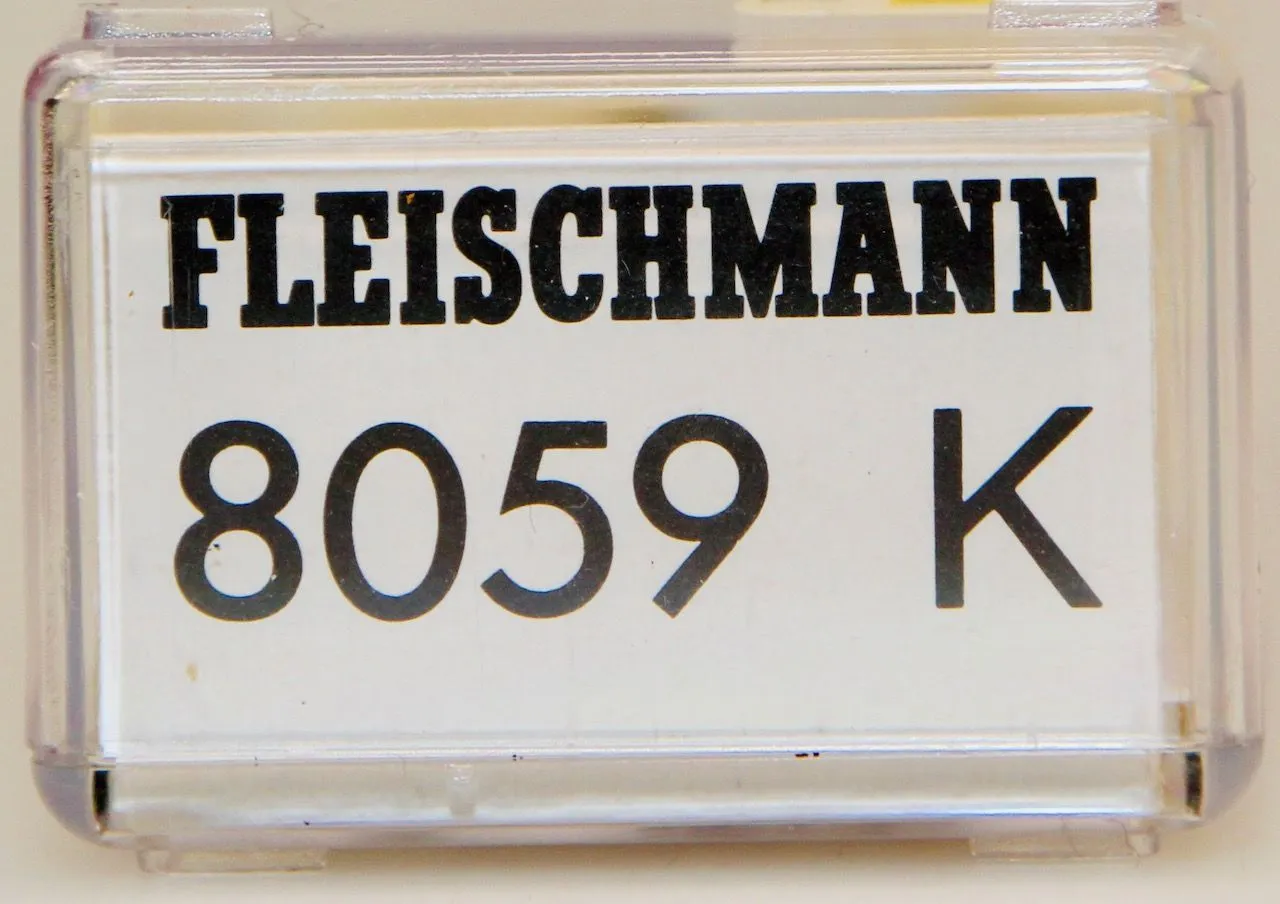 Fleischmann 8059 - FLEISCHMANN - Lokalbahnwagen DRG Ep.II 3.Kl.  N 1:160