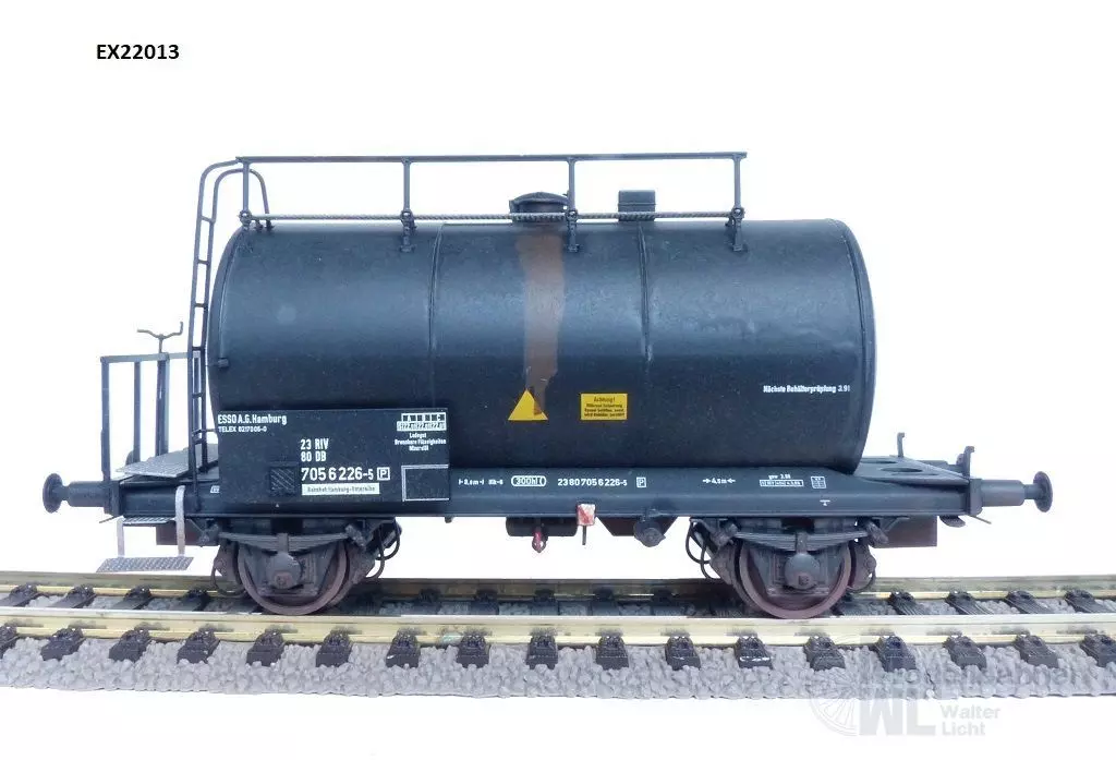 Exact Train 22013 - Kesselwagen DB Ep.IV ESSO schwarz H0/GL