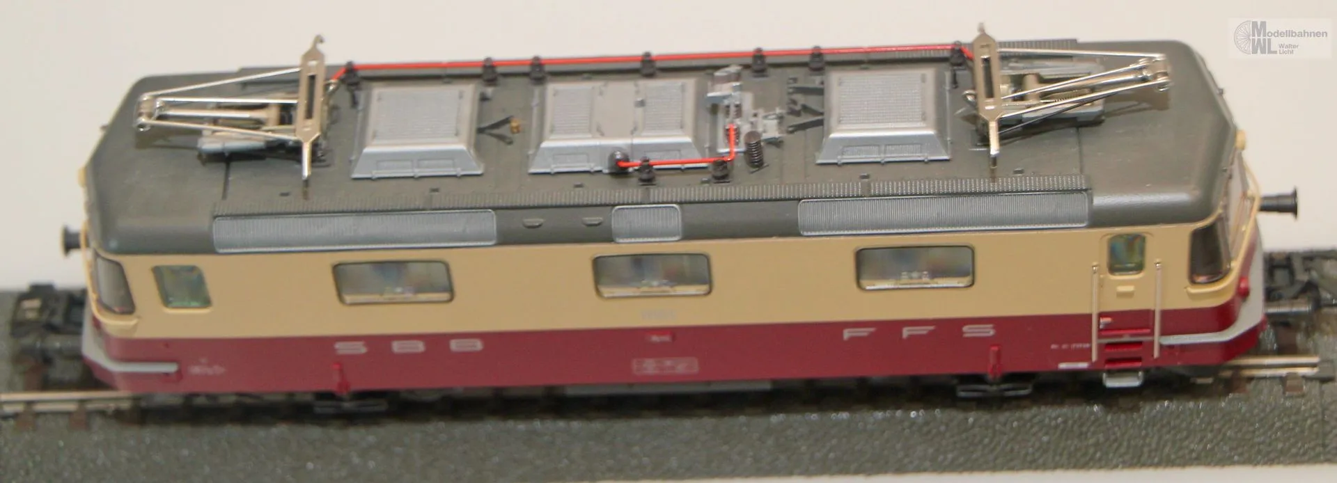 Märklin 37343 - MÄRKLIN - E-Lok Re 4/4 SBB Ep.III/IV TEE H0/WS Digital