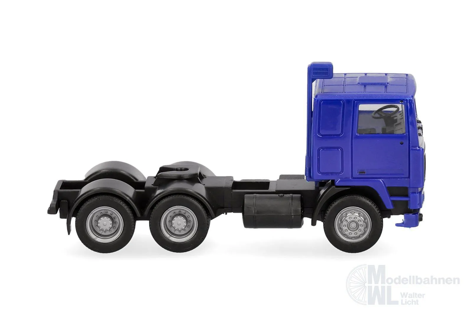 Herpa 318082 - Volvo F10 Flachdach Zugmaschine 3-achs ultramarinblau H0 1:87