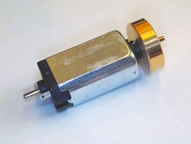 Piko 56003 - Motor mit Schwungmasse