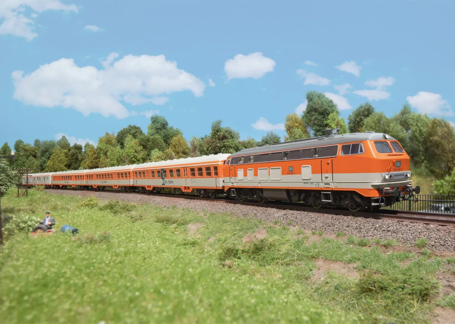 Trix 22646 - Diesellok BR 218 DB Ep.IV City-Bahn H0/GL Sound