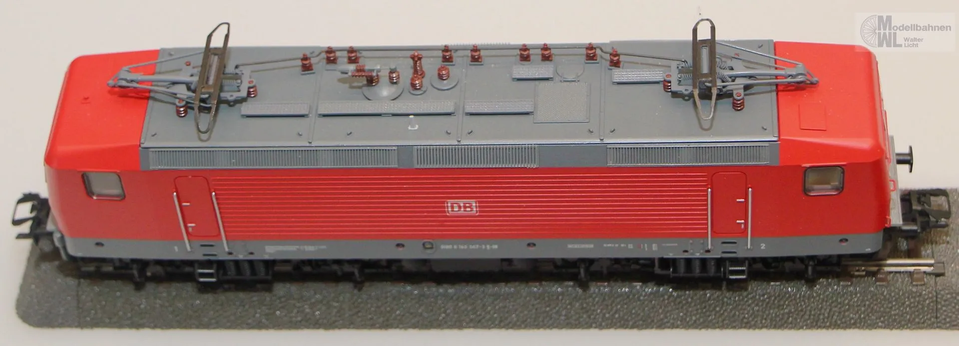 Märklin 37436 - MÄRKLIN - E-Lok BR 143 DB Ep.VI H0/WS Digital mfx