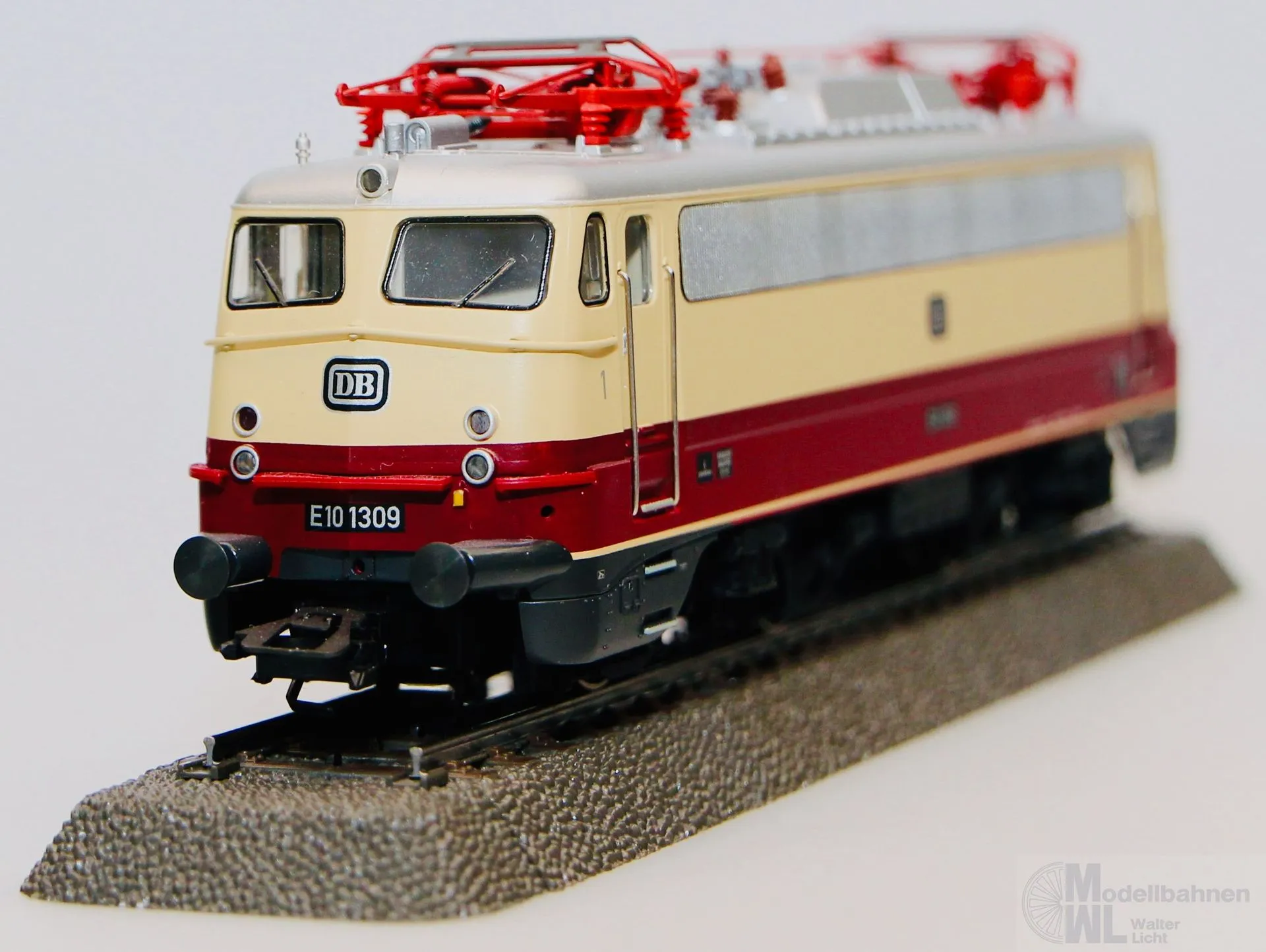 Märklin 37014 - MÄRKLIN - E-Lok E10 1309 DB Ep.III H0/WS mfx Sound