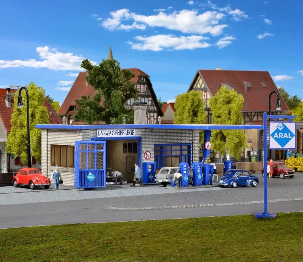 Vollmer 45156 - Aral-Tankstelle H0 1:87