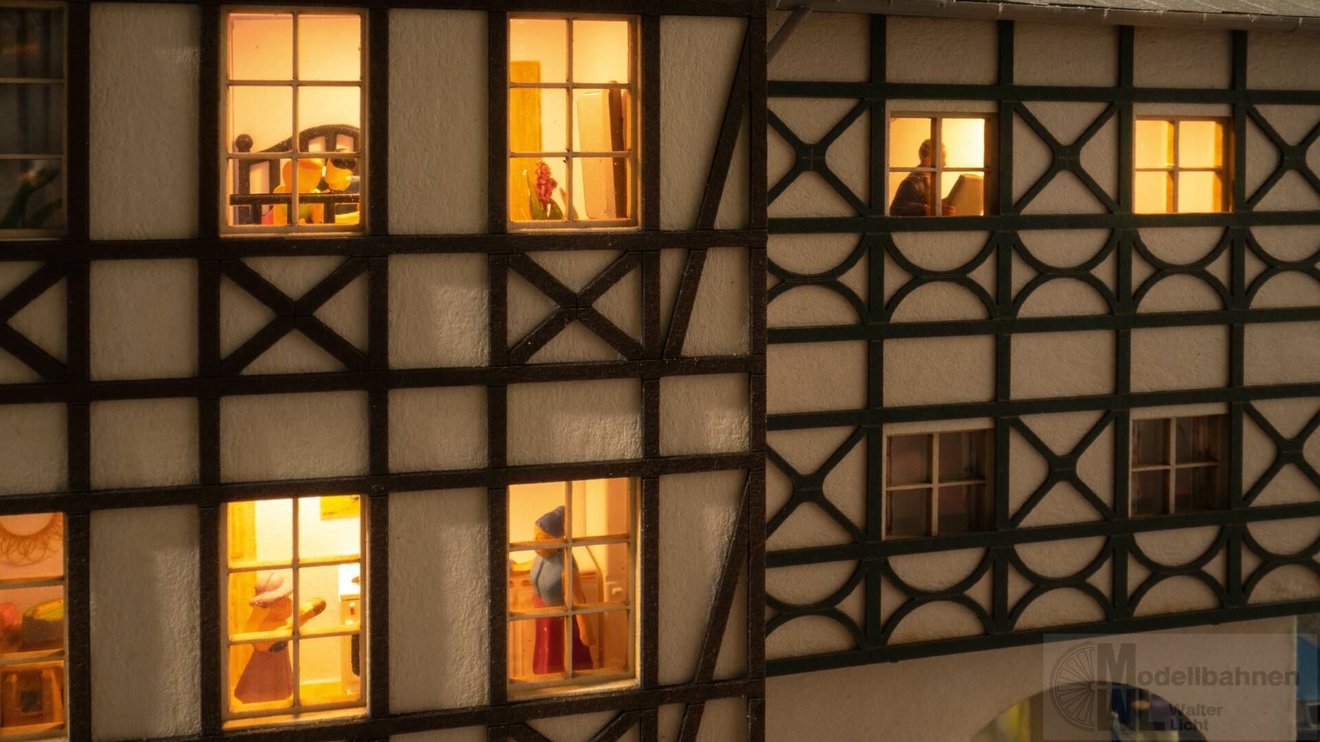 Noch 51250 - micro-rooms Gebäude-Beleuchtungs-Set Start-Set 4 LEDs + 8 Innenräumen H0 1:87