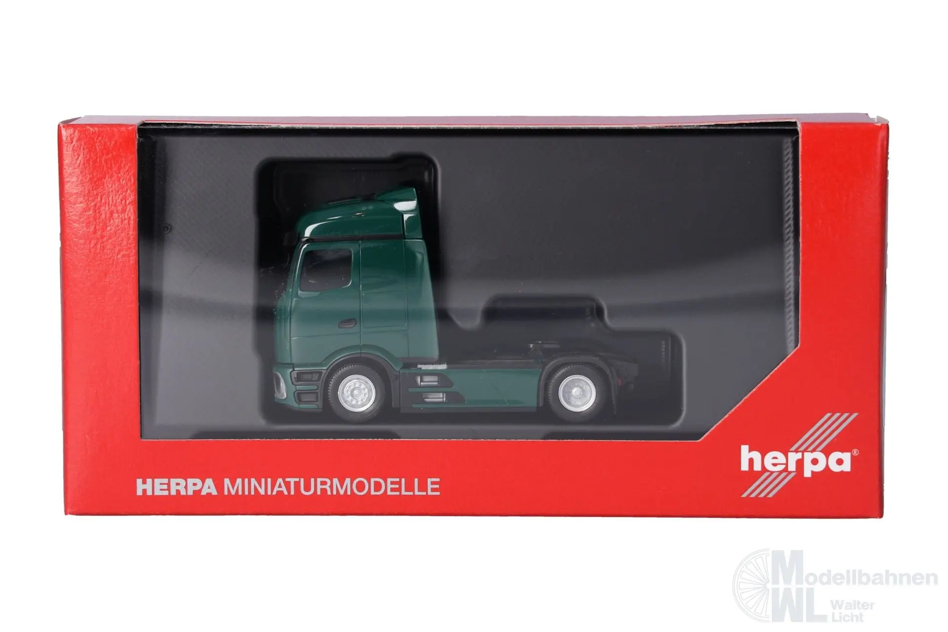 Herpa 319430-002 - Mercedes-Benz Actros L Procabin Streamspace Zugmaschine moosgrün H0 1:87
