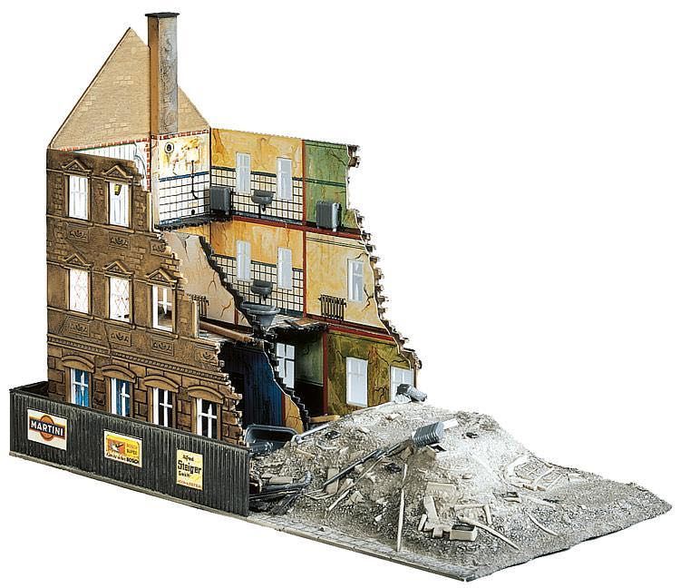 Faller 130466 - Abbruchhaus Mit Bagger H0 1:87