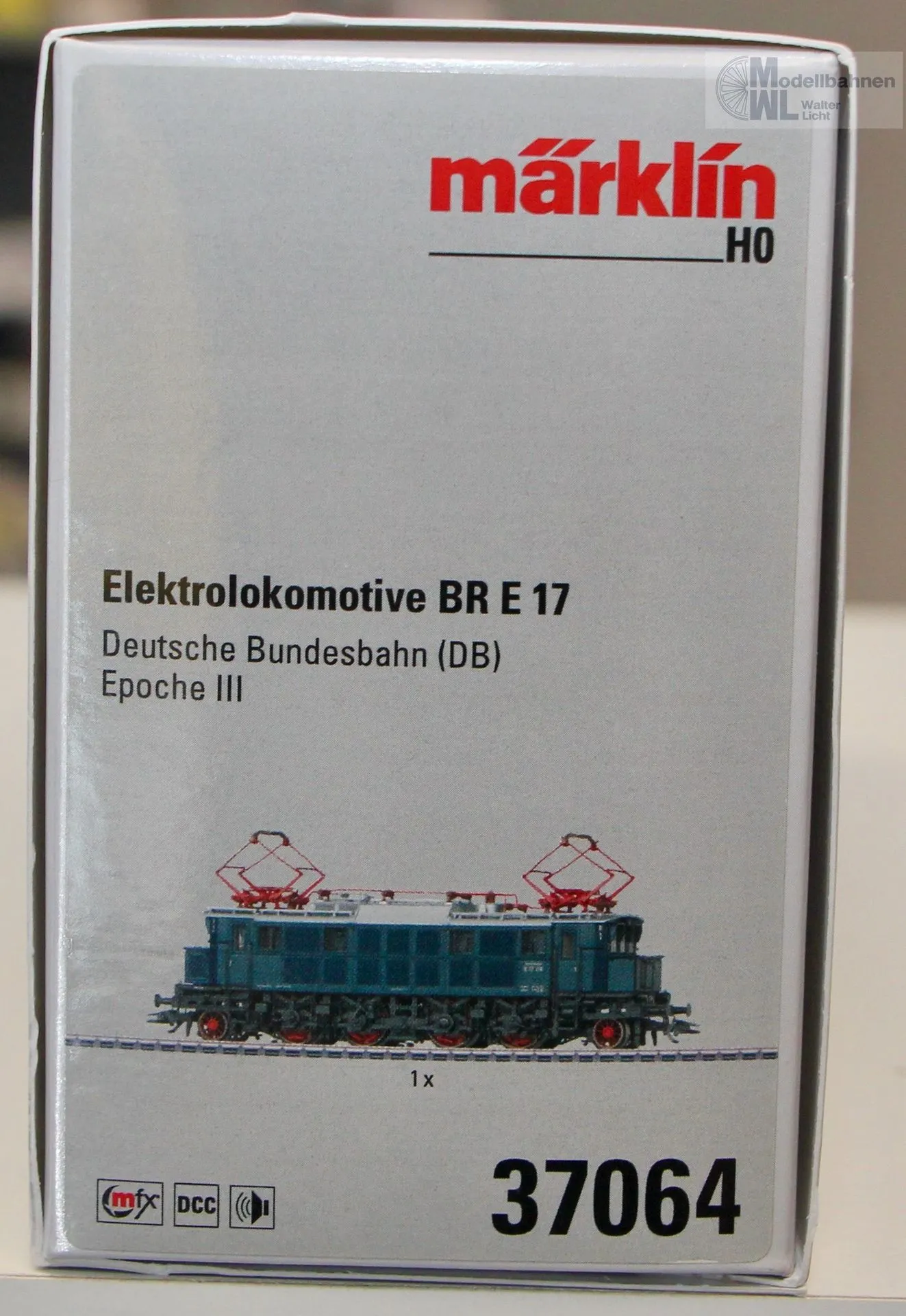 Märklin 37064 - MÄRKLIN - E-Lok E17 DB Ep.III blau H0/WS Sound mfx