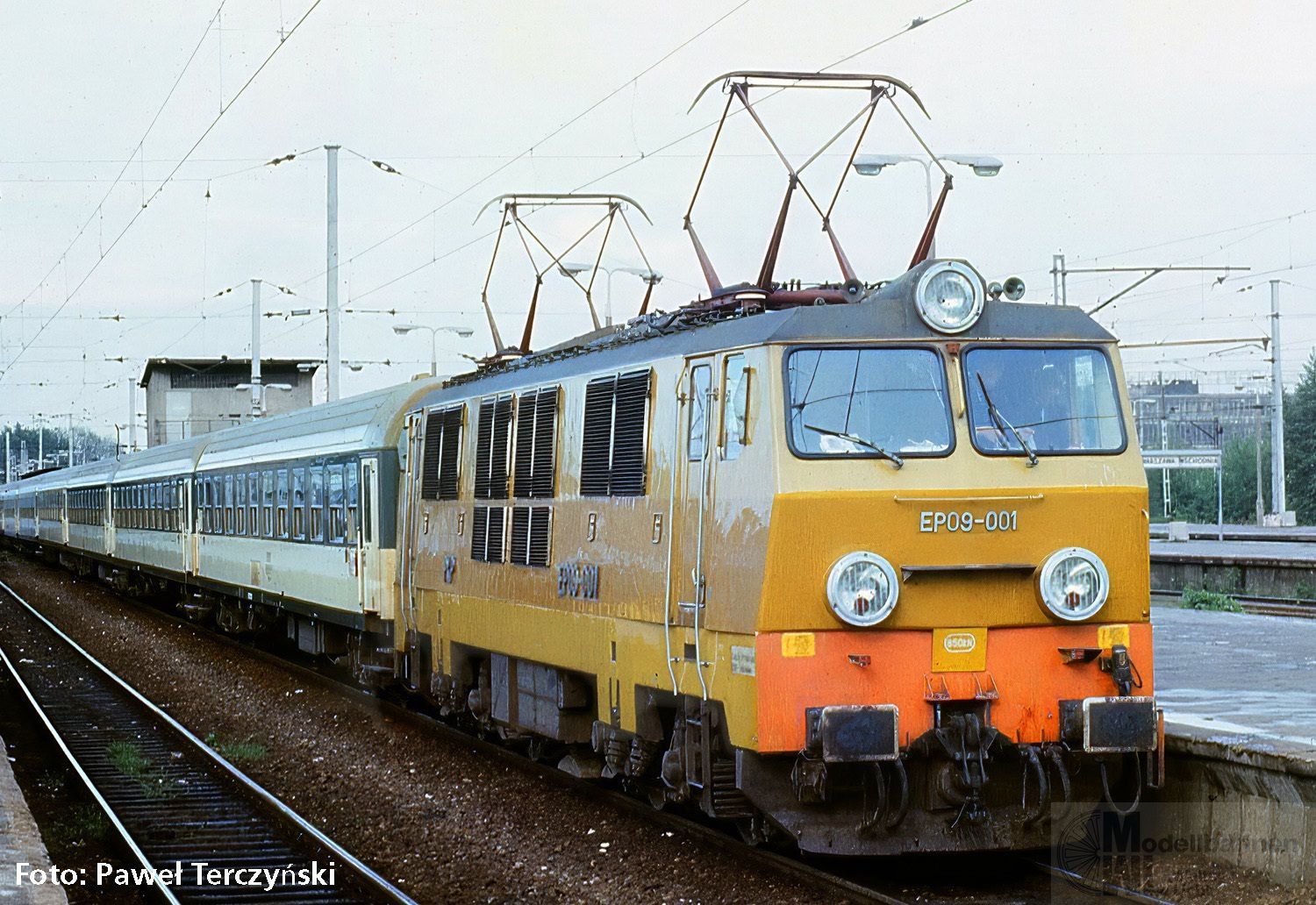 Piko 97526 - E-Lok EP09 PKP Ep.V H0/GL Piko 97526 - E-Lok EP09 PKP Ep.V H0/GL