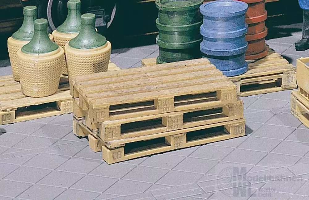 Pola 333201 - 4 Paletten Spur G 1:22,5