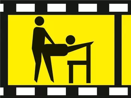 Noch 15956 - Liebesakt (Stuhl) H0 1:87