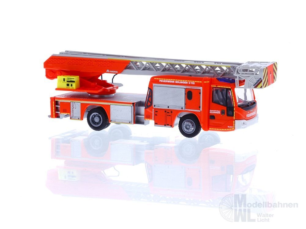 Rietze 71112 - Magirus DLK 32 n.B. FW Solingen H0 1:87