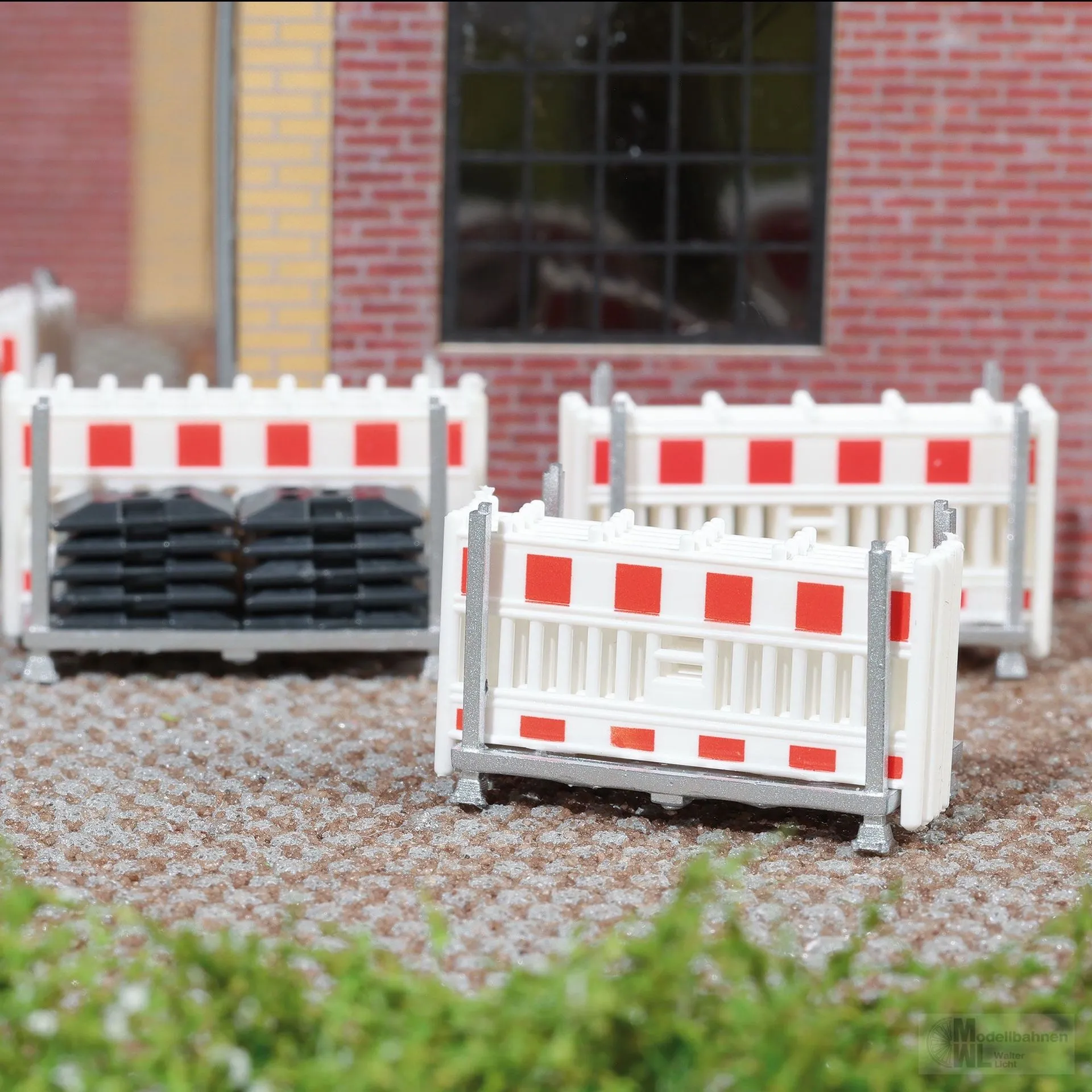 Busch 1866 - Transportgestell Zäune H0 1:87