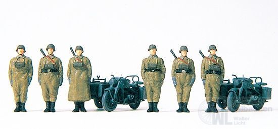 Preiser 16571 - Kradschützen stehend Zündapp H0 1:87 Preiser 16571 - Kradschützen stehend Zündapp H0 1:87