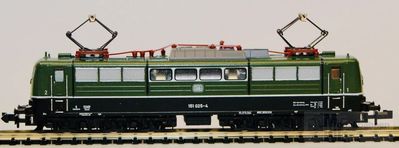 Trix 12056 - MINITRIX - E-Lok BR 151 025-4 DB Ep.IV grün N 1:160