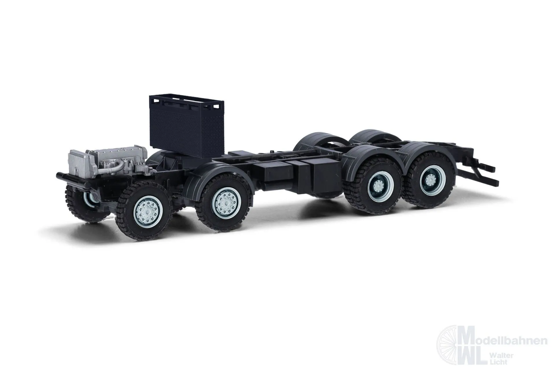 Herpa 085915 - TS FG Iveco 8x8 Trakker Militär H0 1:87