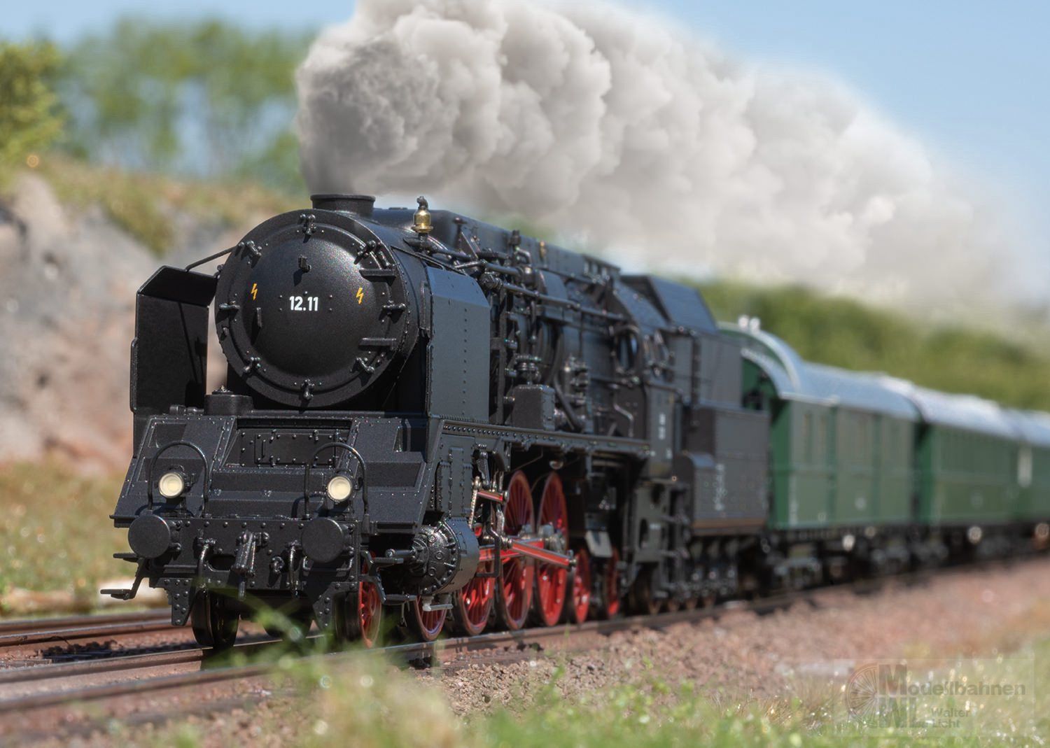 Trix 25012 - Dampflok Reihe 12.11 ÖBB Ep.III H0/WS Sound