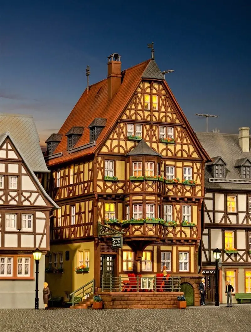 Kibri 38902 - Haus mit Erker in Miltenberg H0 1:87