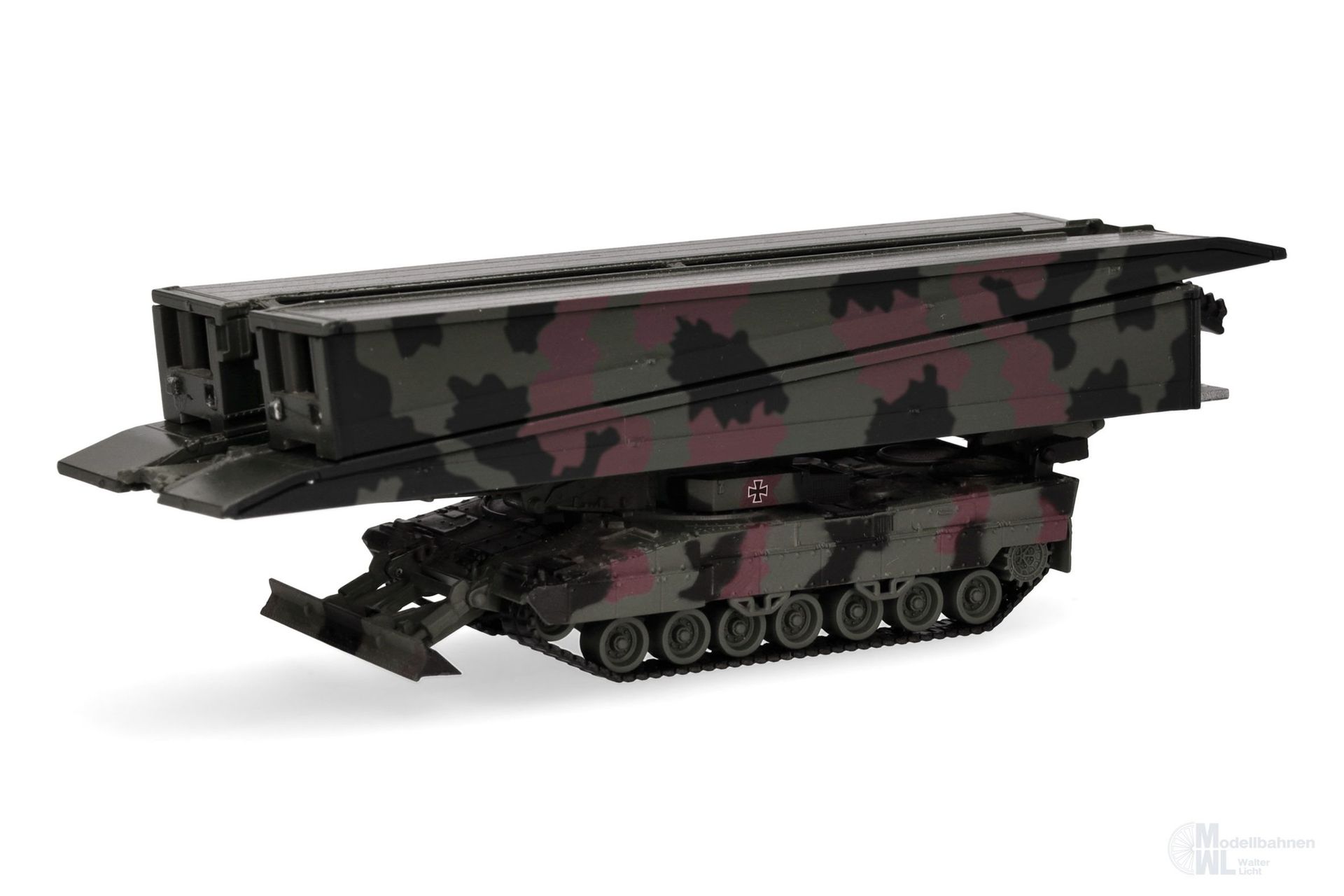Herpa 746854 - Brückenleger Leguan 26m dekoriert H0 1:87 Herpa 746854 - Brückenleger Leguan 26m dekoriert H0 1:87
