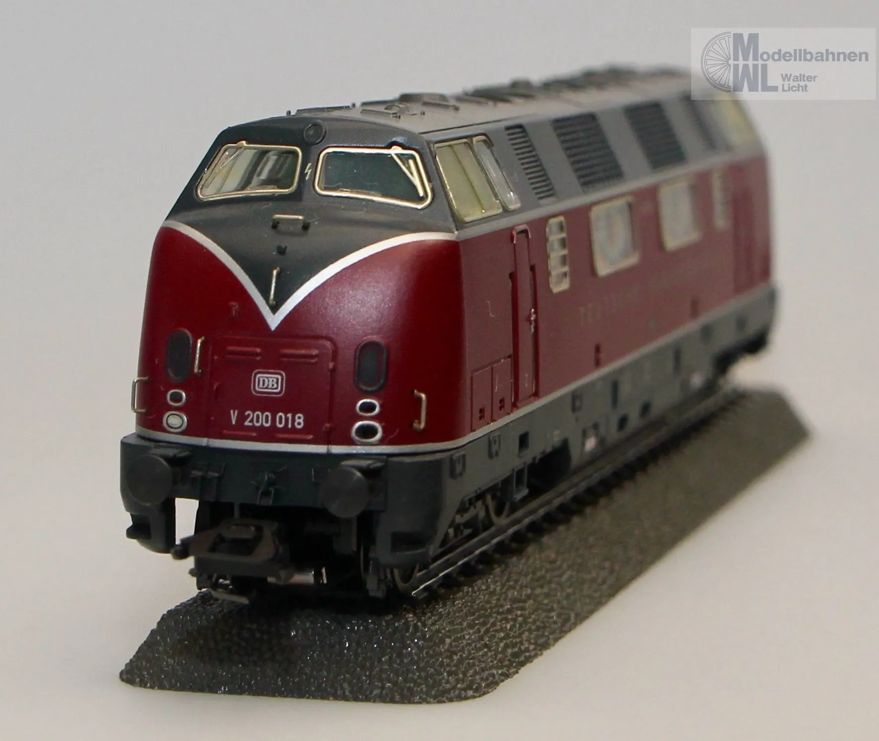 Märklin 37803 - MÄRKLIN - Diesellok V200 018 DB Ep.III H0/WS Digital
