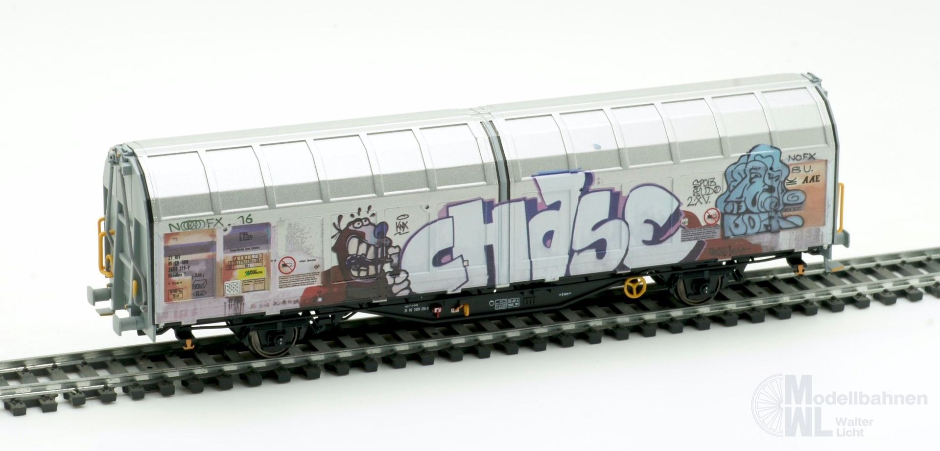 Albert Modell 245039 - Schiebewandwagen Hbbillns SBB Ep.VI Graffiti Edition H0/GL