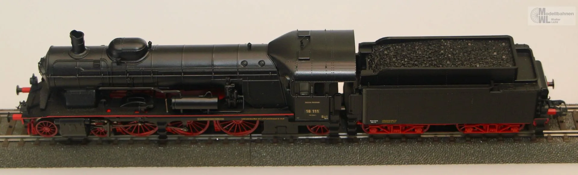 Märklin 37117 - MÄRKLIN - Dampflok BR 18.1 DRG Ep.II H0/WS Sound mfx