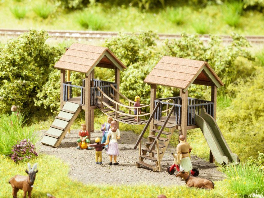 Noch 14367 - Abenteuer-Spielplatz H0 1:87