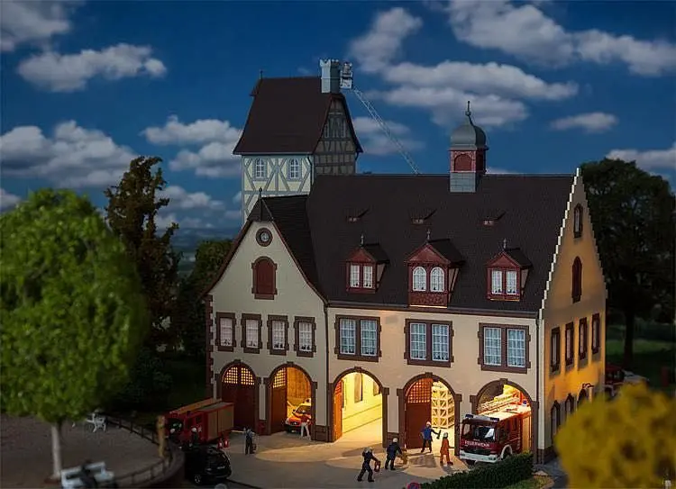Faller 130163 - Hauptfeuerwache H0 1:87