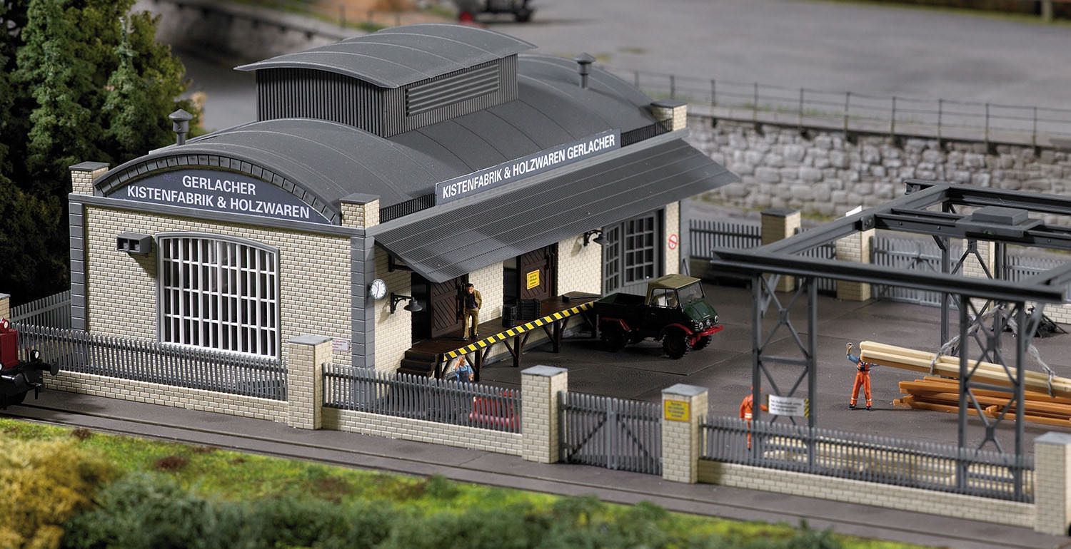 Piko 61152 - Kistenfabrik Gerlacher