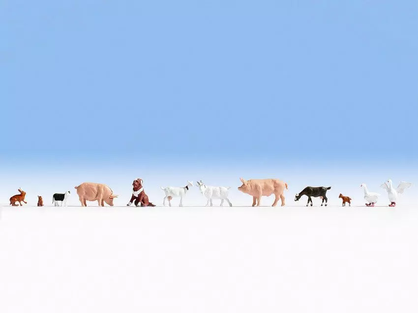 Noch 36711 - Tiere auf dem Bauernhof N 1:160