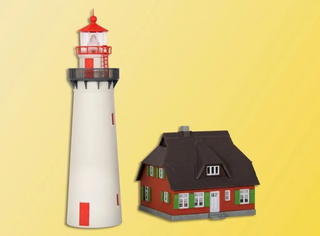 Kibri 39153 - Leuchtturm Hiddensee mit Nebengebäude H0 1:87