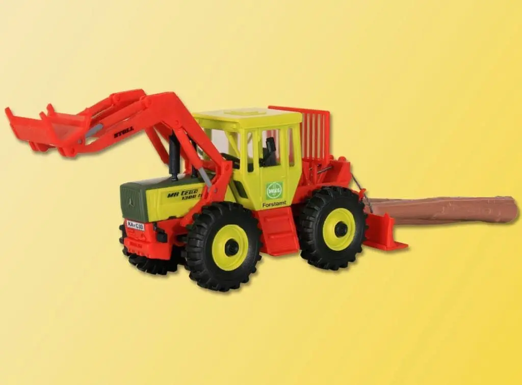 Kibri 12254 - Mercedes-Benz TRAC mit Rückeschaufel Polterschild und Winde H0 1:87