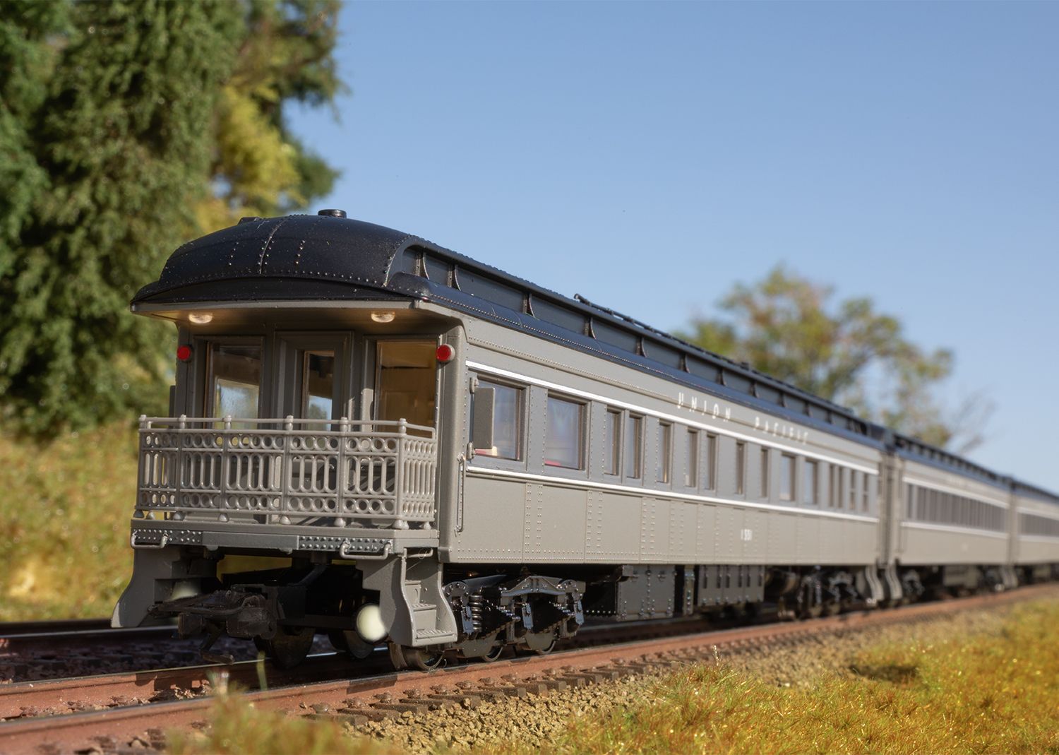 Trix 23729 - MHI US-Heavyweight Personenwagen Set UP Ep.III 4.tlg. H0/GL