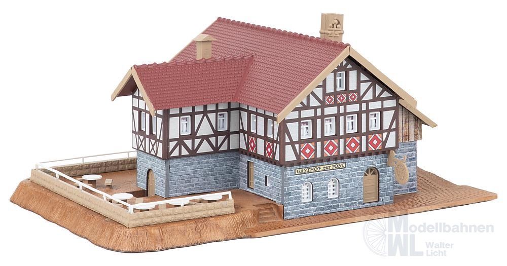 Faller 232138 - Gasthaus Zur Post mit Biergarten N 1:160