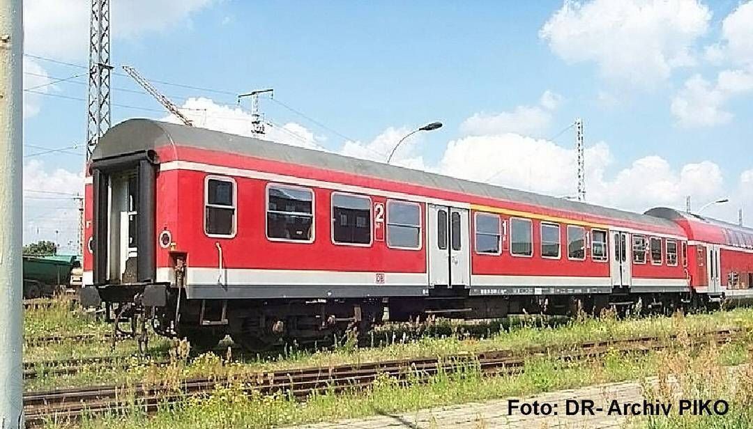 Piko 28009 - Mitteleinstiegswagen DB Ep.V Halberstadt ABy2 1/2.KL. H0/GL