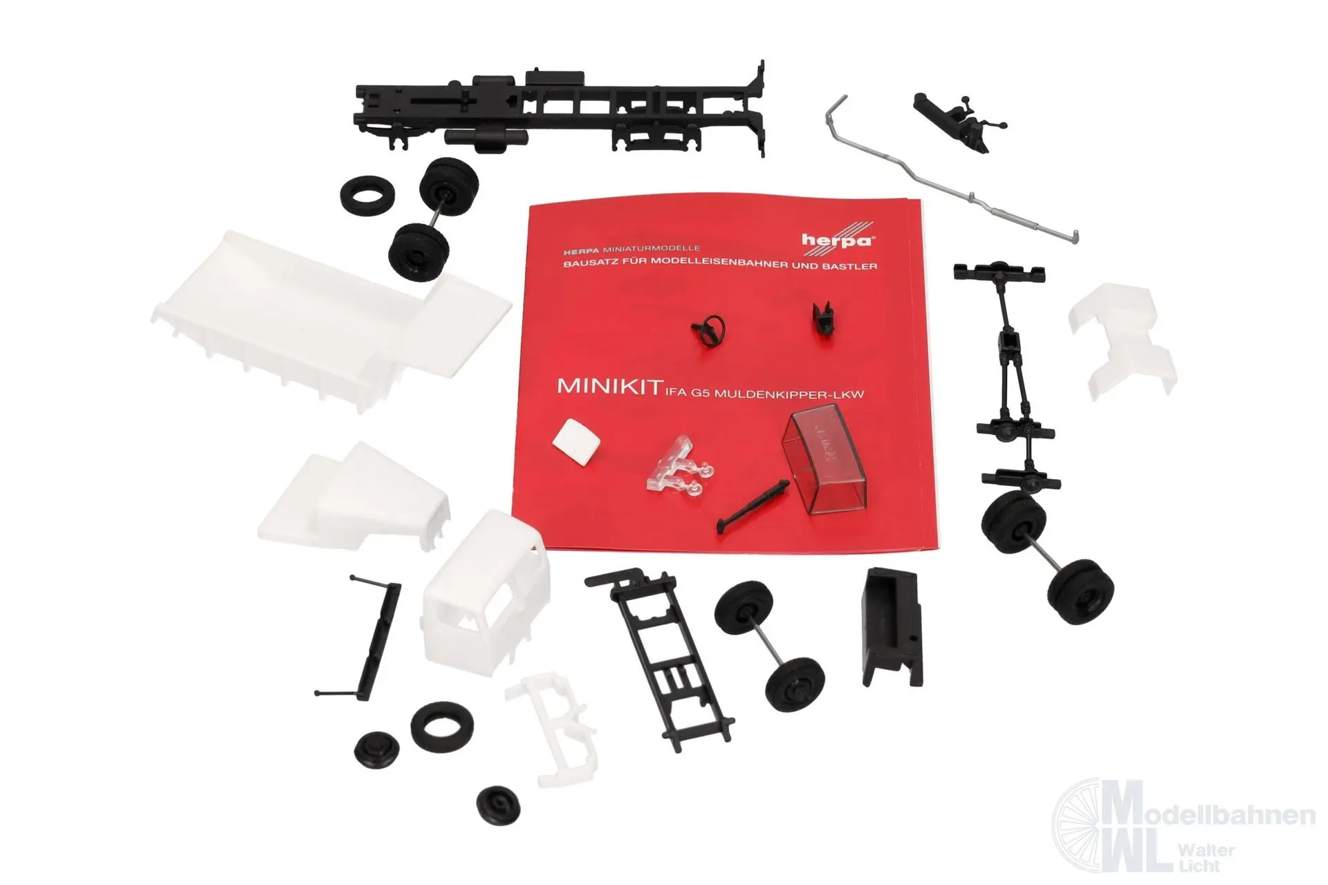 Herpa 014175 - Herpa MiniKit: IFA G5 Muldenkipper-LKW 3achs, weiß H0 1:87